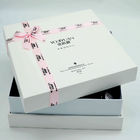 caixas de presente 300g luxuosas brancas caixa de empacotamento dos cuidados pessoais do MDF Skincare de 30cm x de 30cm com fita